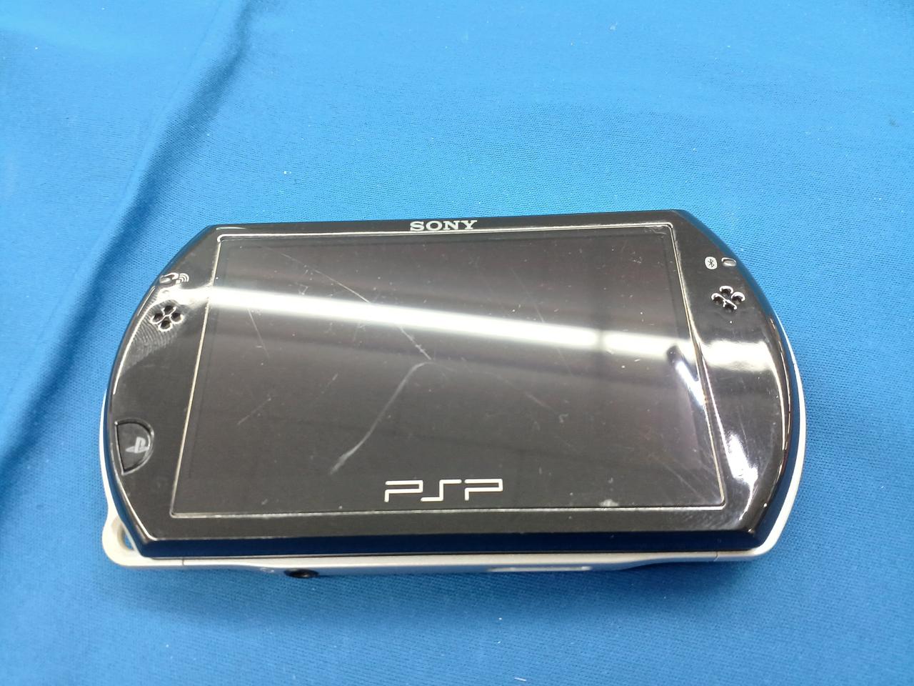 保護フィルムキズ多め