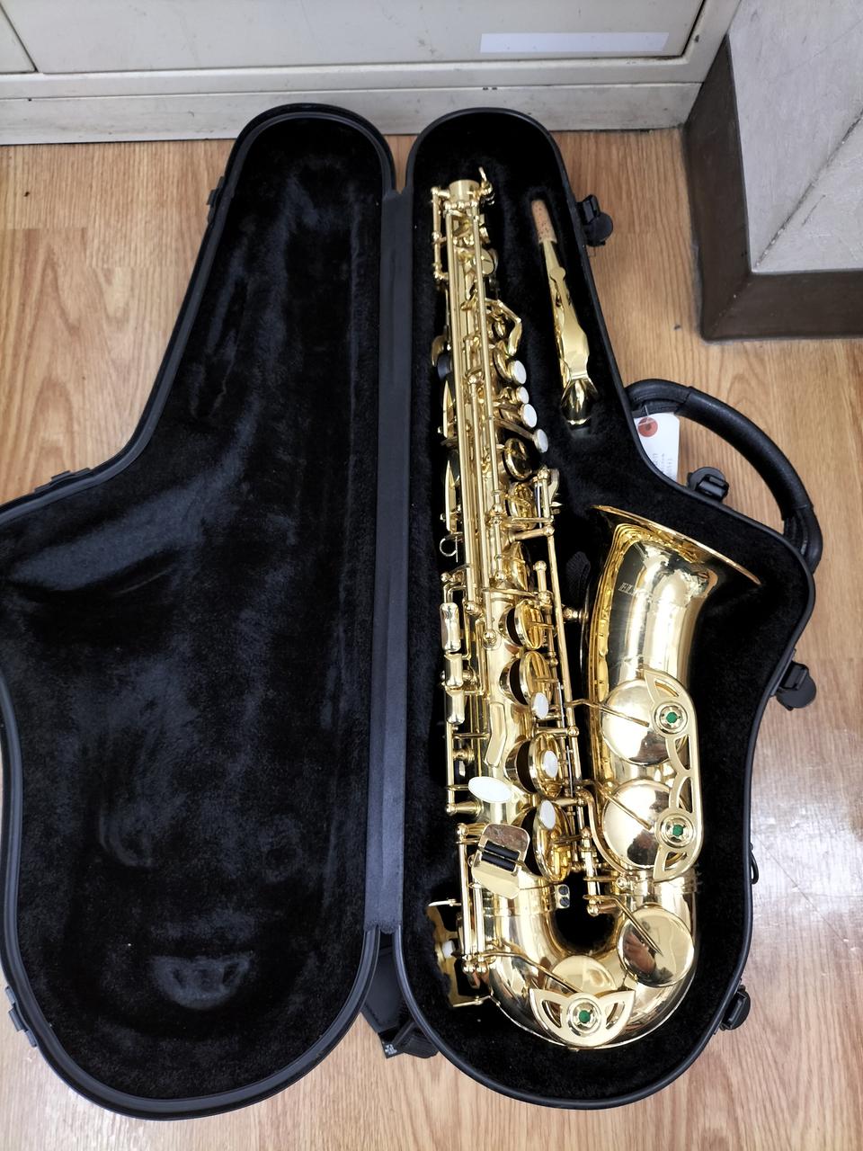 Elkhart Eb アルトサックス Amazon.co.jp: サックス ゴールドサックスEbアルトサックス