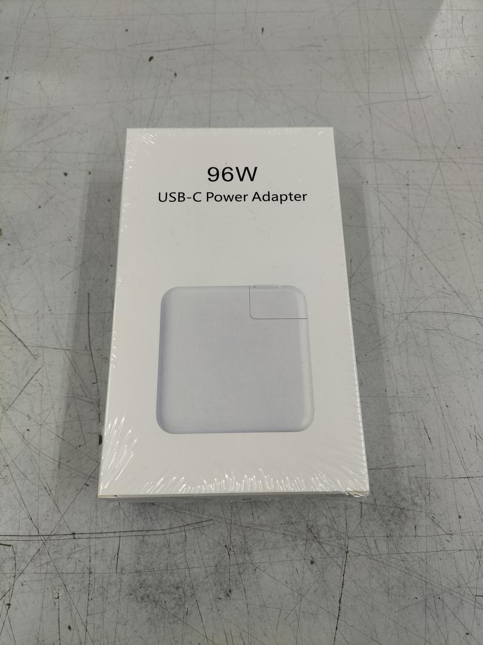 社外充電アダプターです