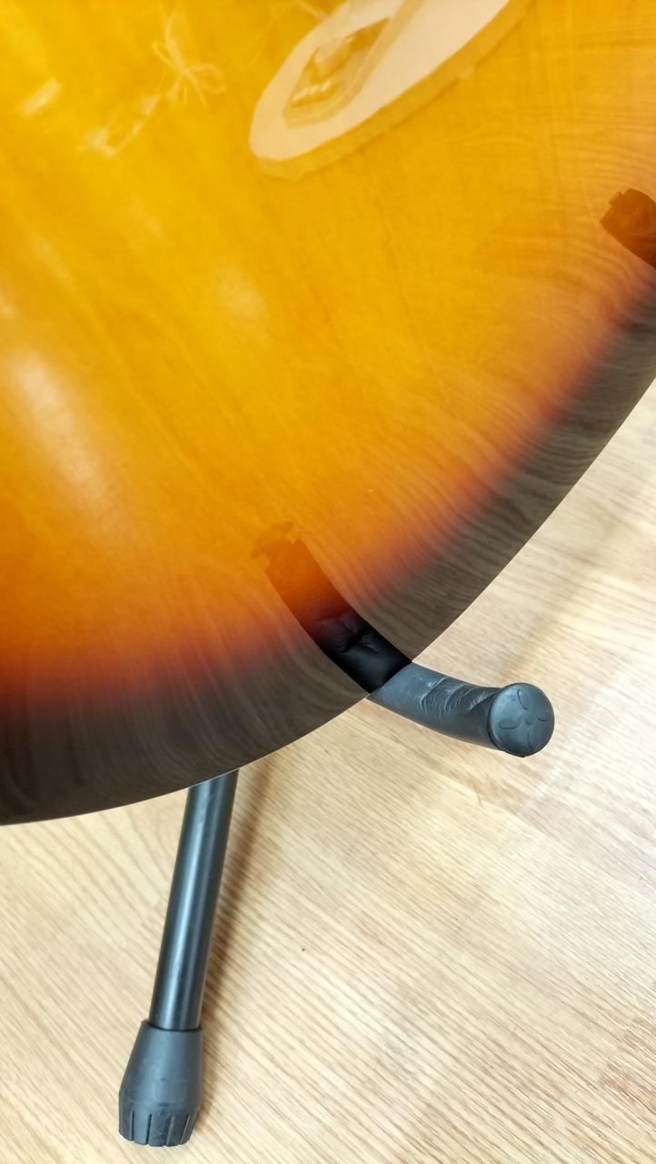 ※見えにくい細かいキズあります