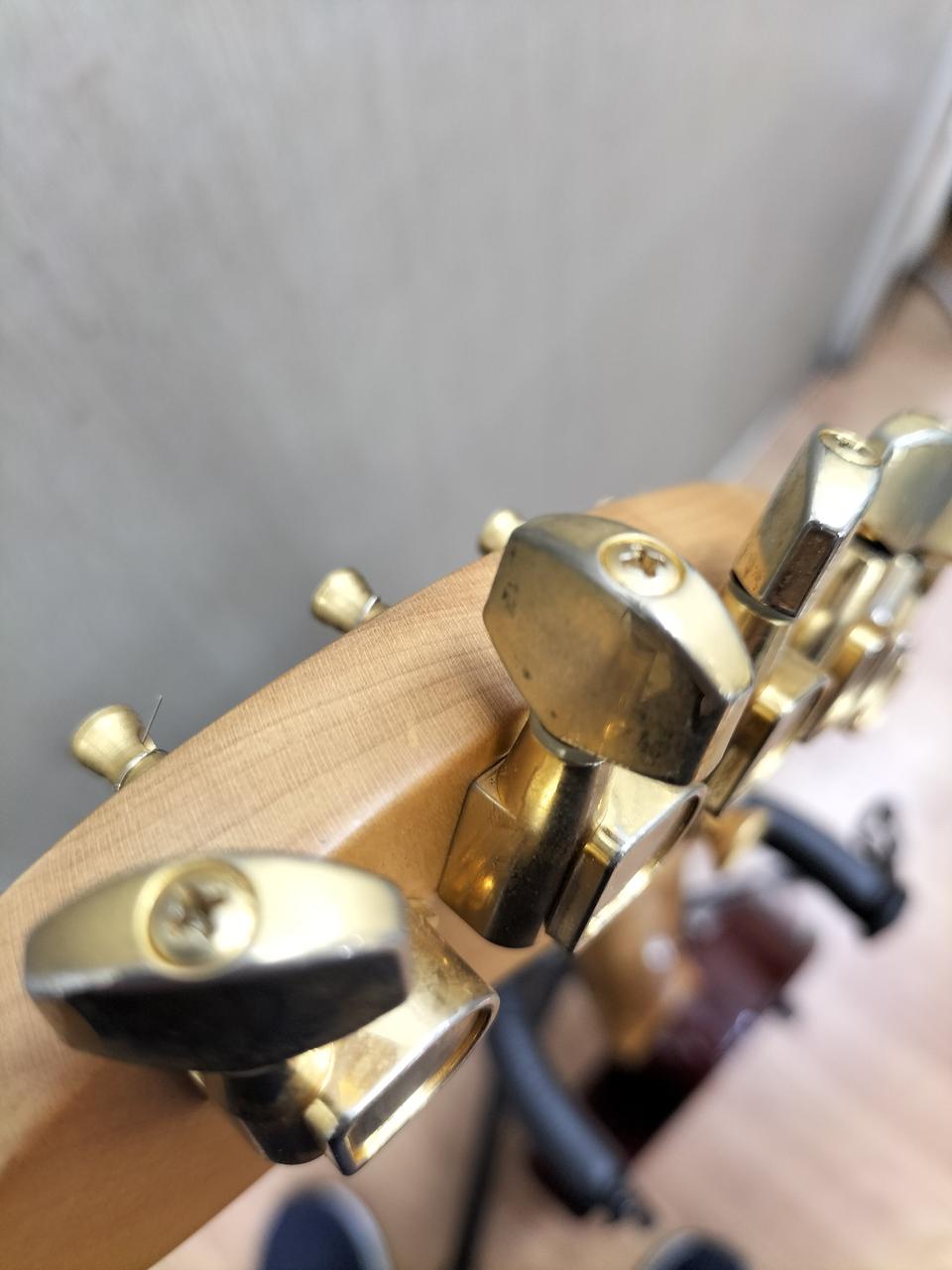※金属部分全体的に錆、くすみあります
