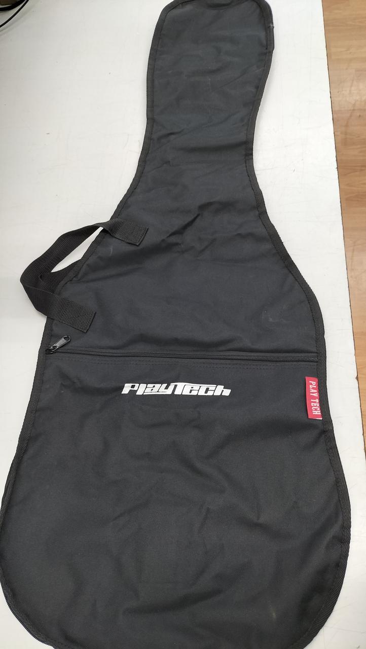 PlayTech製ソフトケース付属