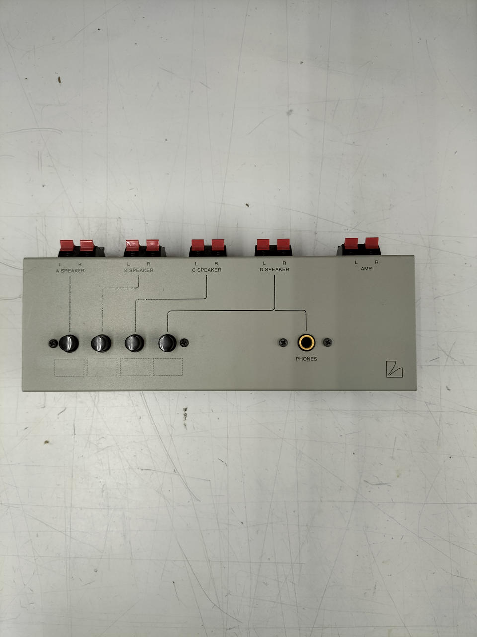 ラックスマン LUXMAN AS-5III [スピーカーセレクター] LUXMAN AS-5Ⅲ スピーカーセレクターのご紹介 - YouTube