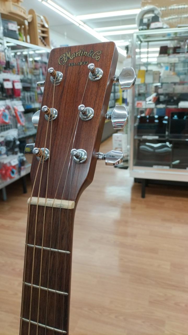 MARTIN 型番：D-18 アコースティックギター