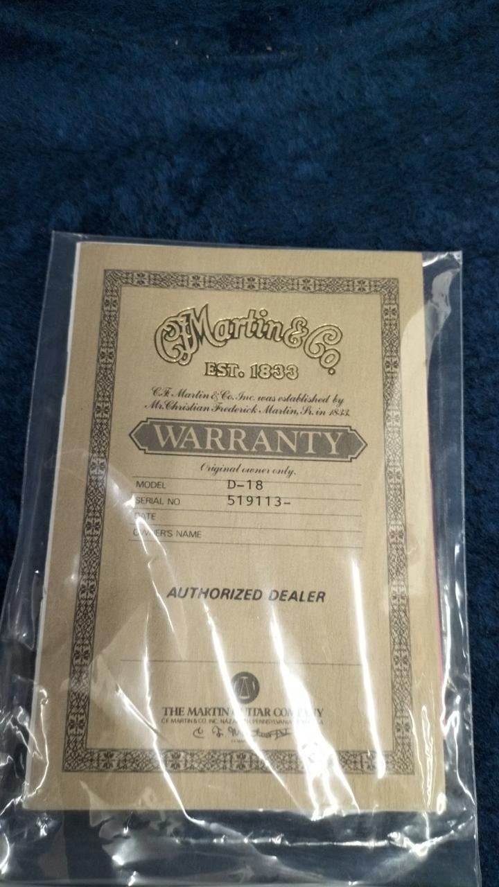 MARTIN 型番：D-18 アコースティックギター