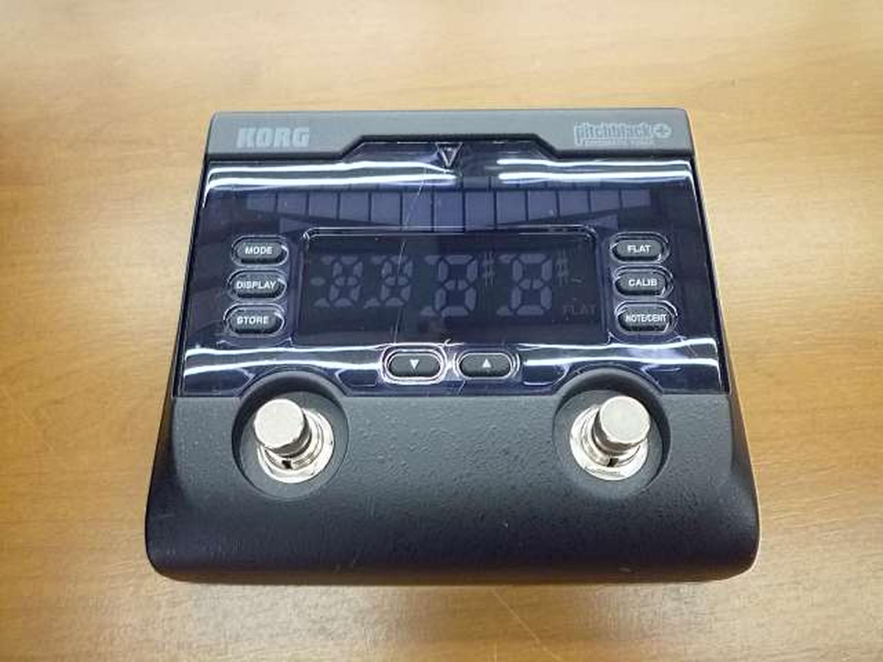 画面にキズがあります。