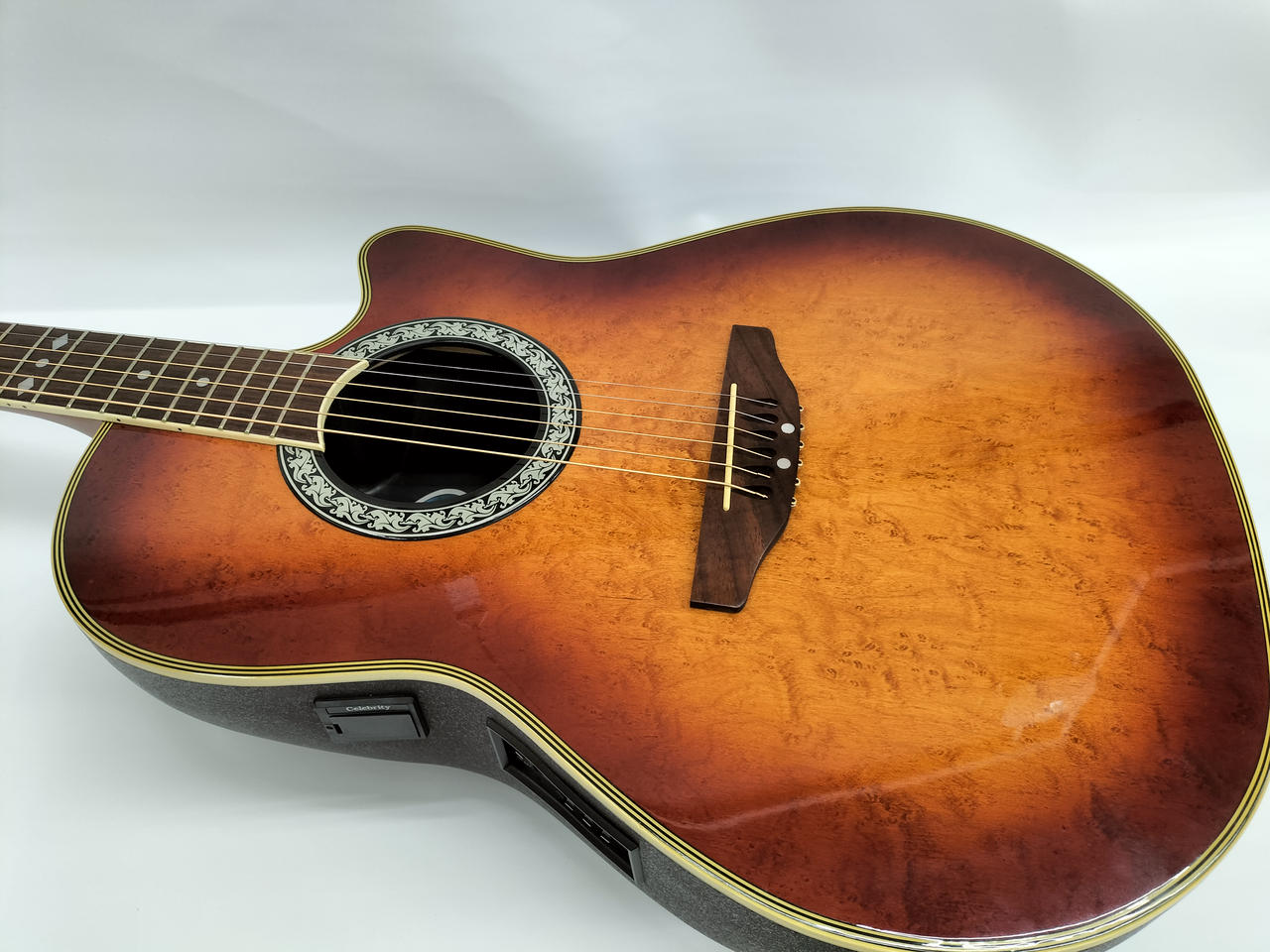 OVATION 型番：CELEBRITY CS148 エレアコ 39,600円