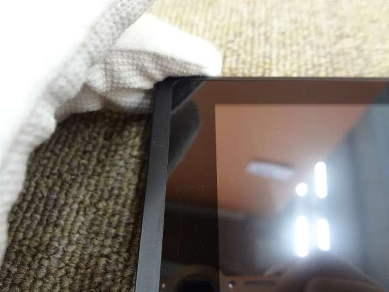 画面キズ