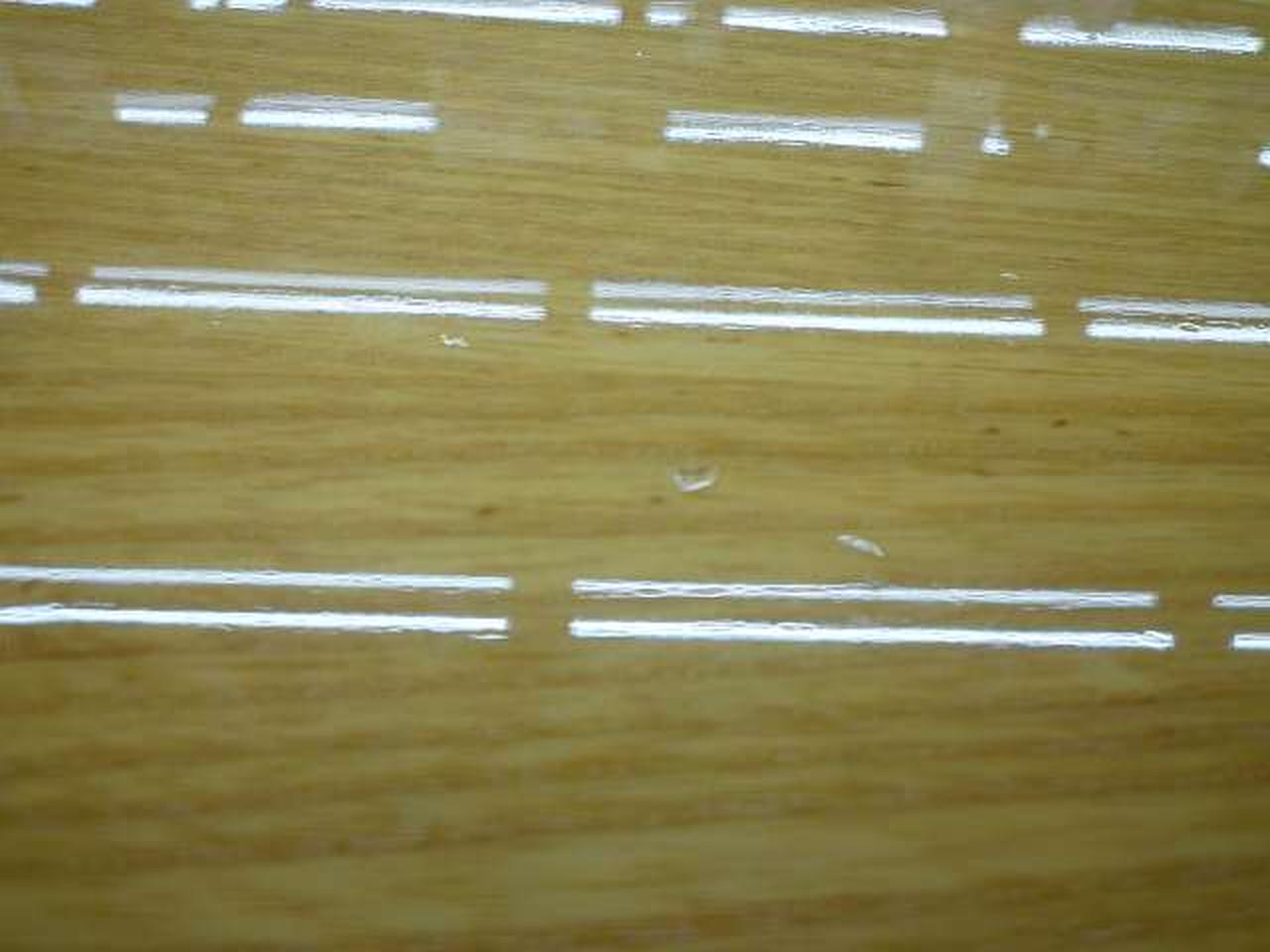 このような打痕が複数あります。