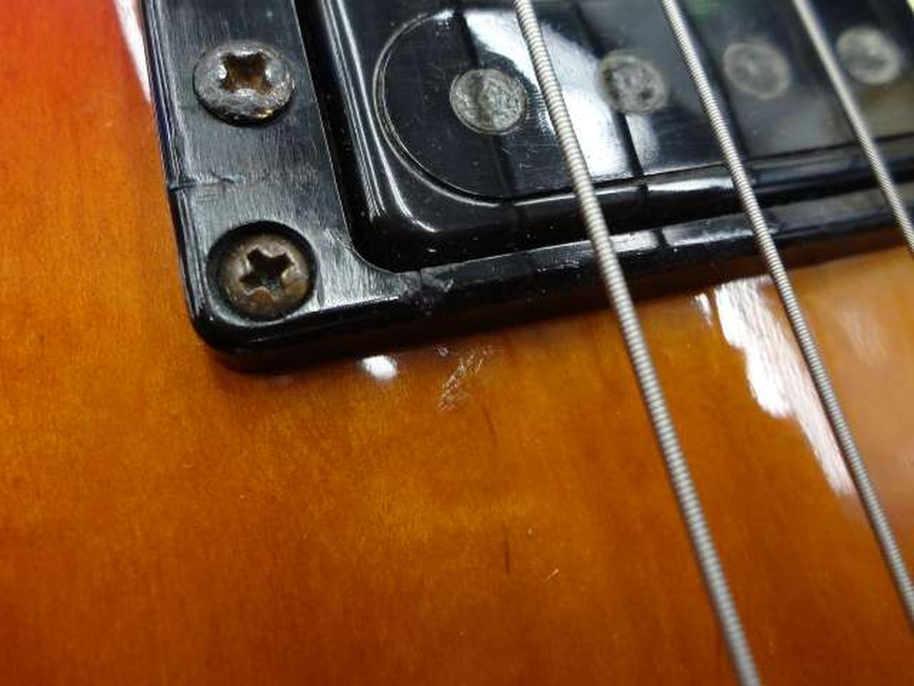 エスカッションにダメージがあります。