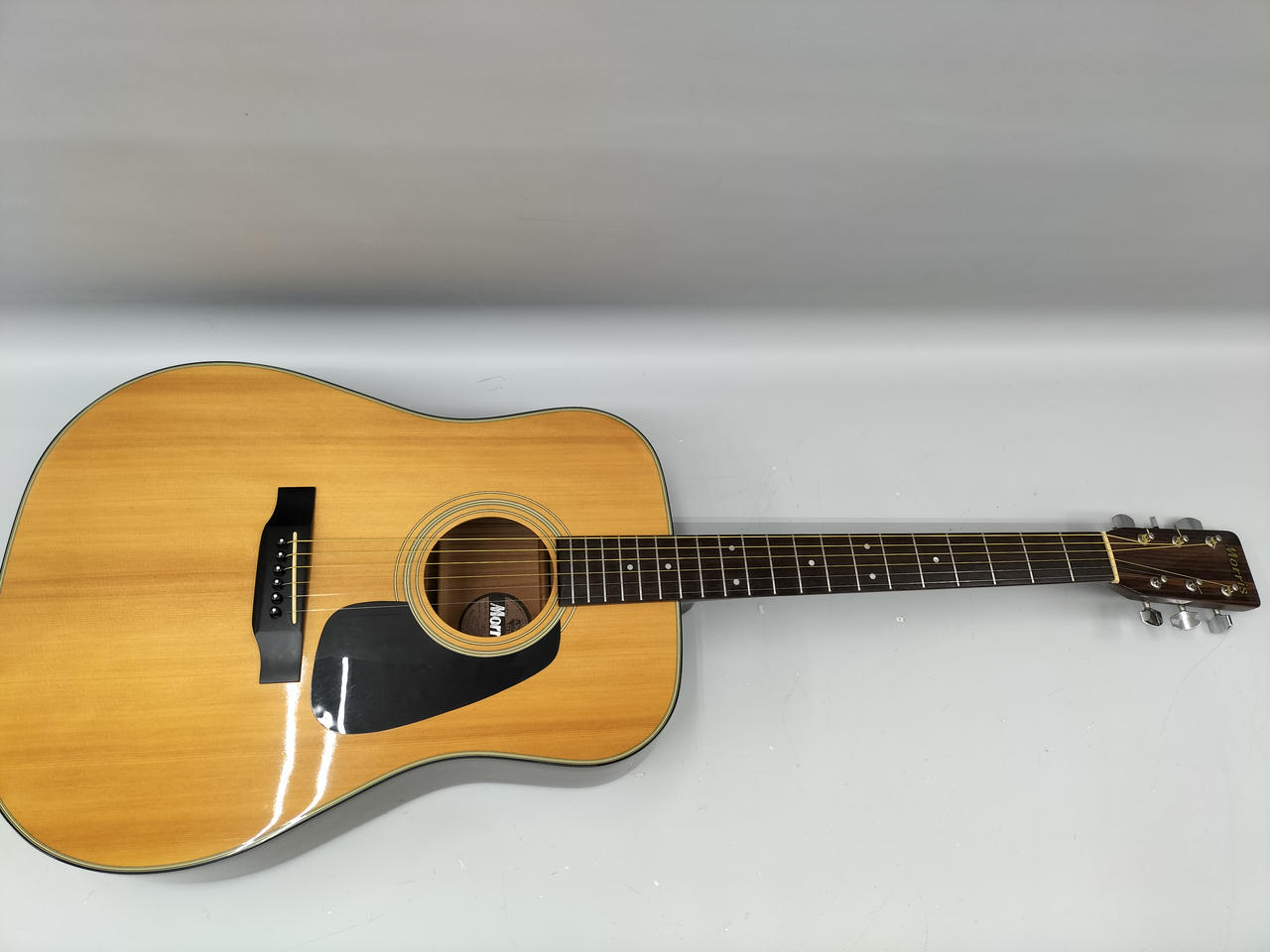 モーリスMF-501 超美品❣️杢目が半端無い　小ぶり　ケース付き 専用 モーリスMF-501 超美品 杢目が半端無い 小ぶり ケース付き