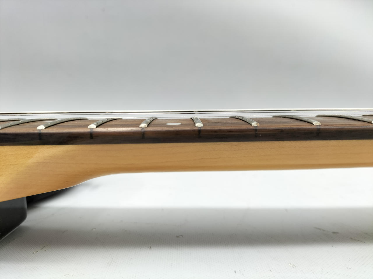 Monogram エレキギター Amazon | Monogram EG-01 | エレキギター | 楽器・音響機器