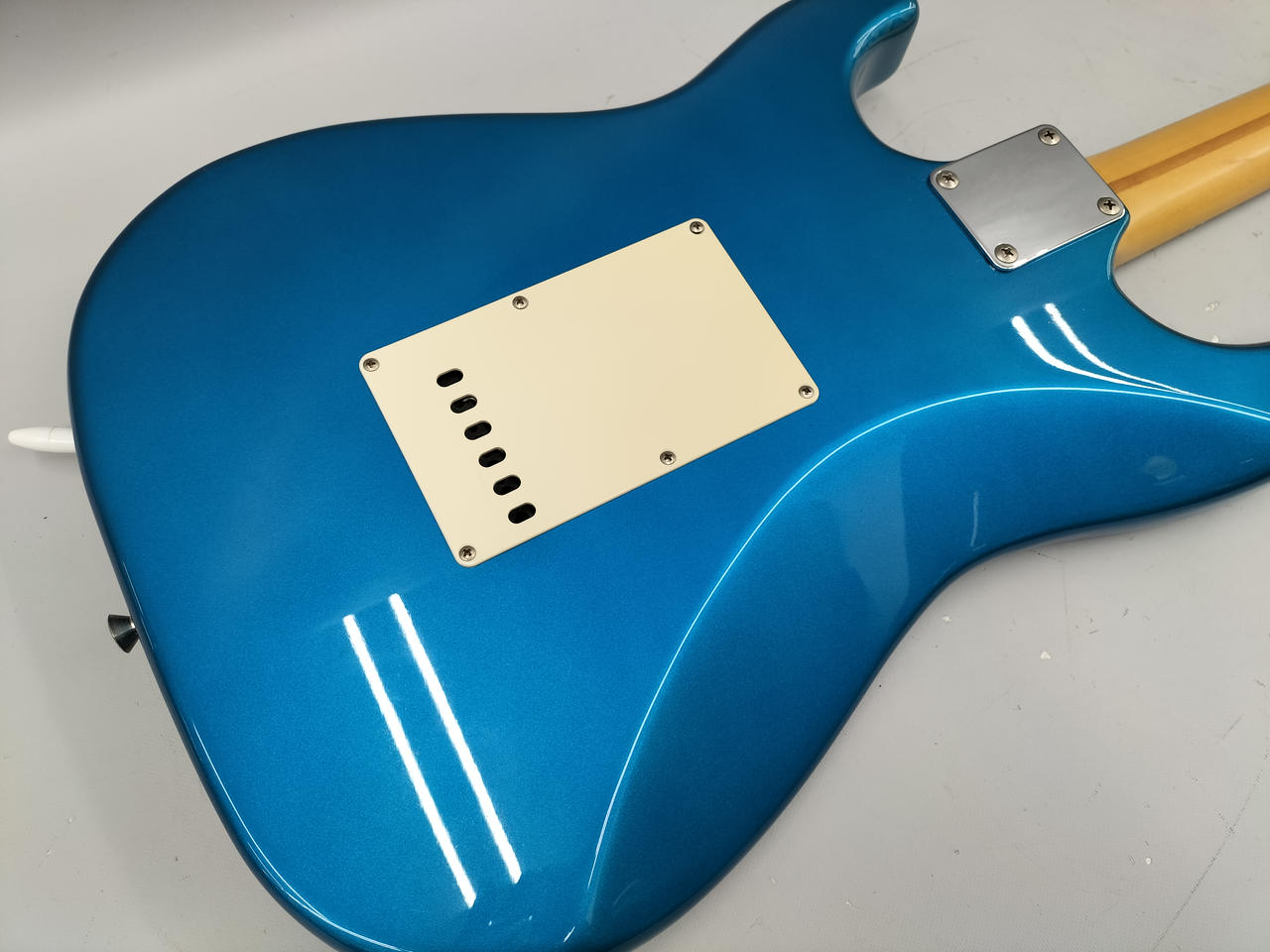 Fender japan ST-43m ストラトキャスター Fender Japan ST-43M（ミディアムスケールのストラトのオーバーホール