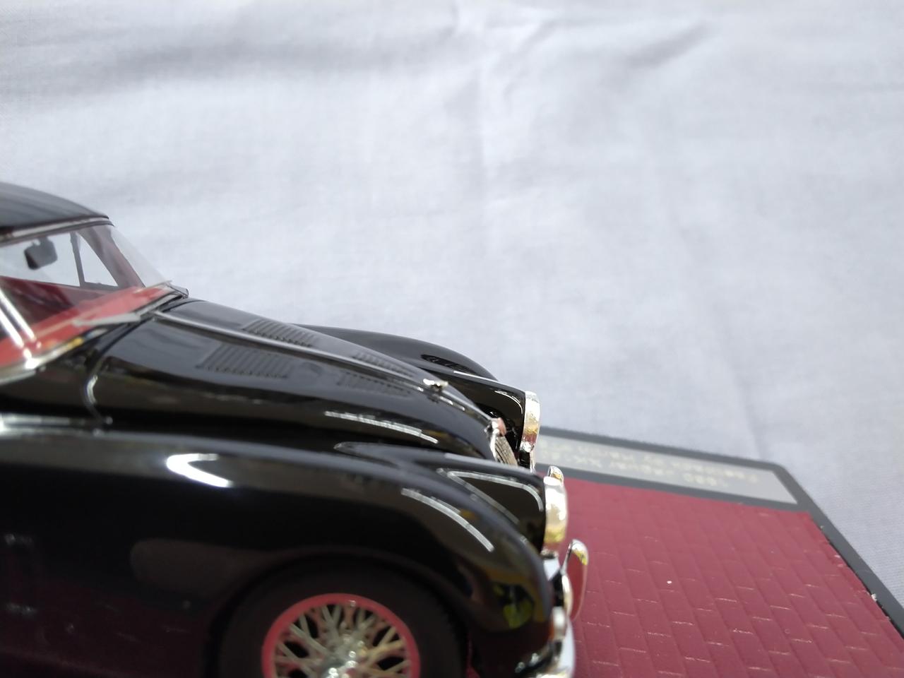 エンブレム破損欠品