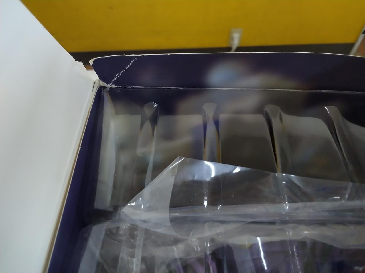 箱痛みあります