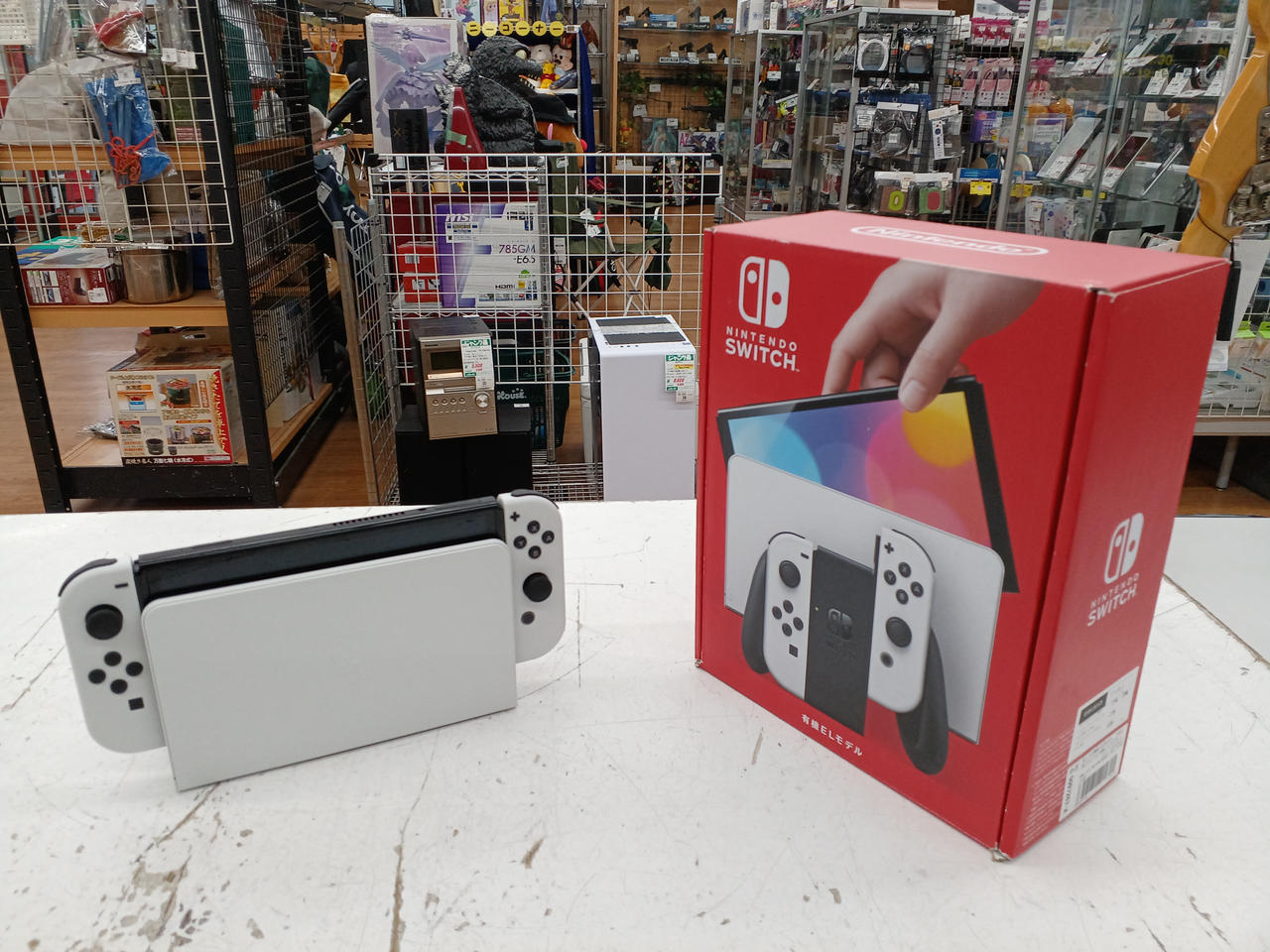 SWITCH 有機ELモデル