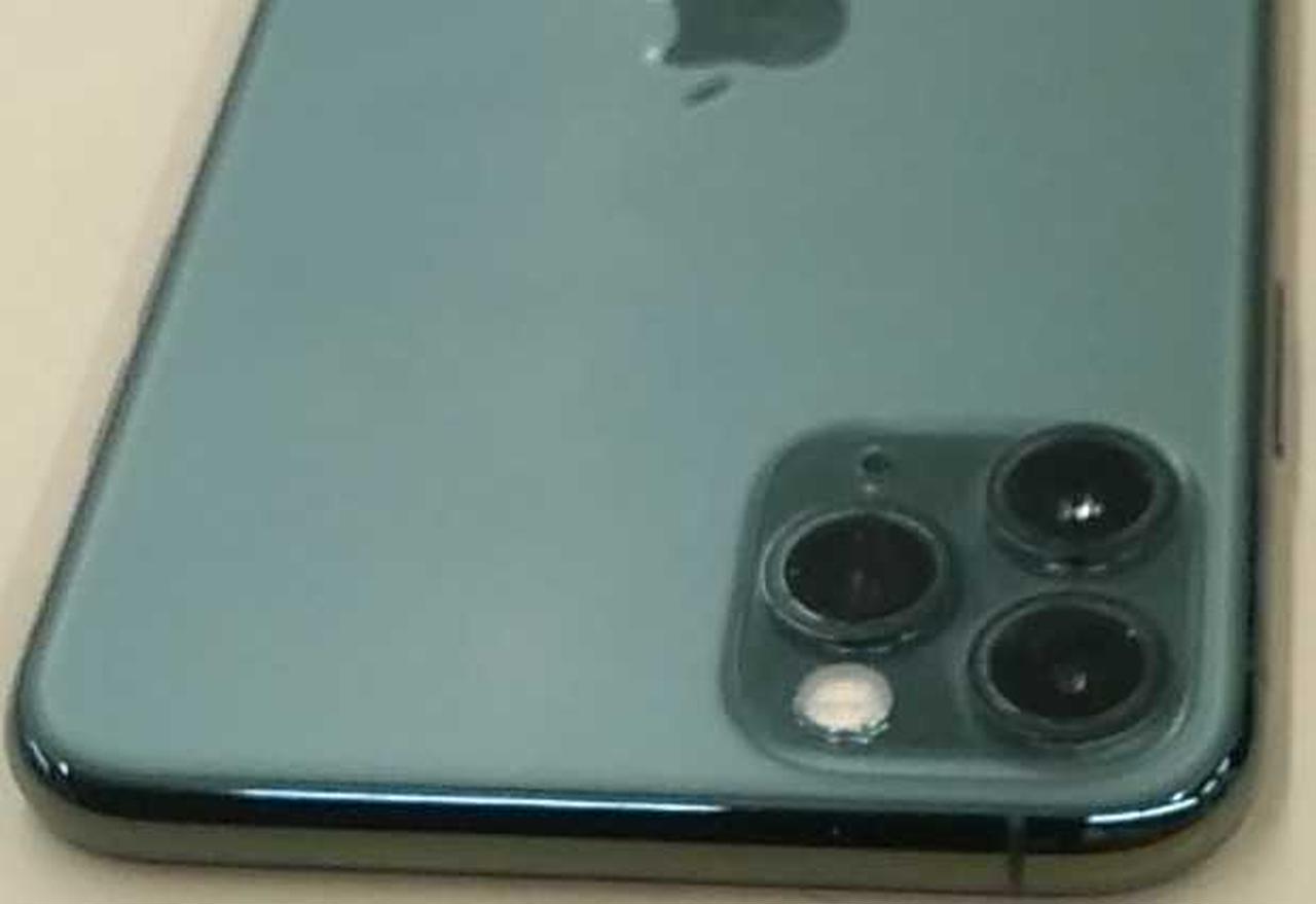 ジャンク　docomo iPhone11 pro 256GB グレー ムスビー｜iPhone11 Pro 256GB docomo版SIMフリー バッテリー88
