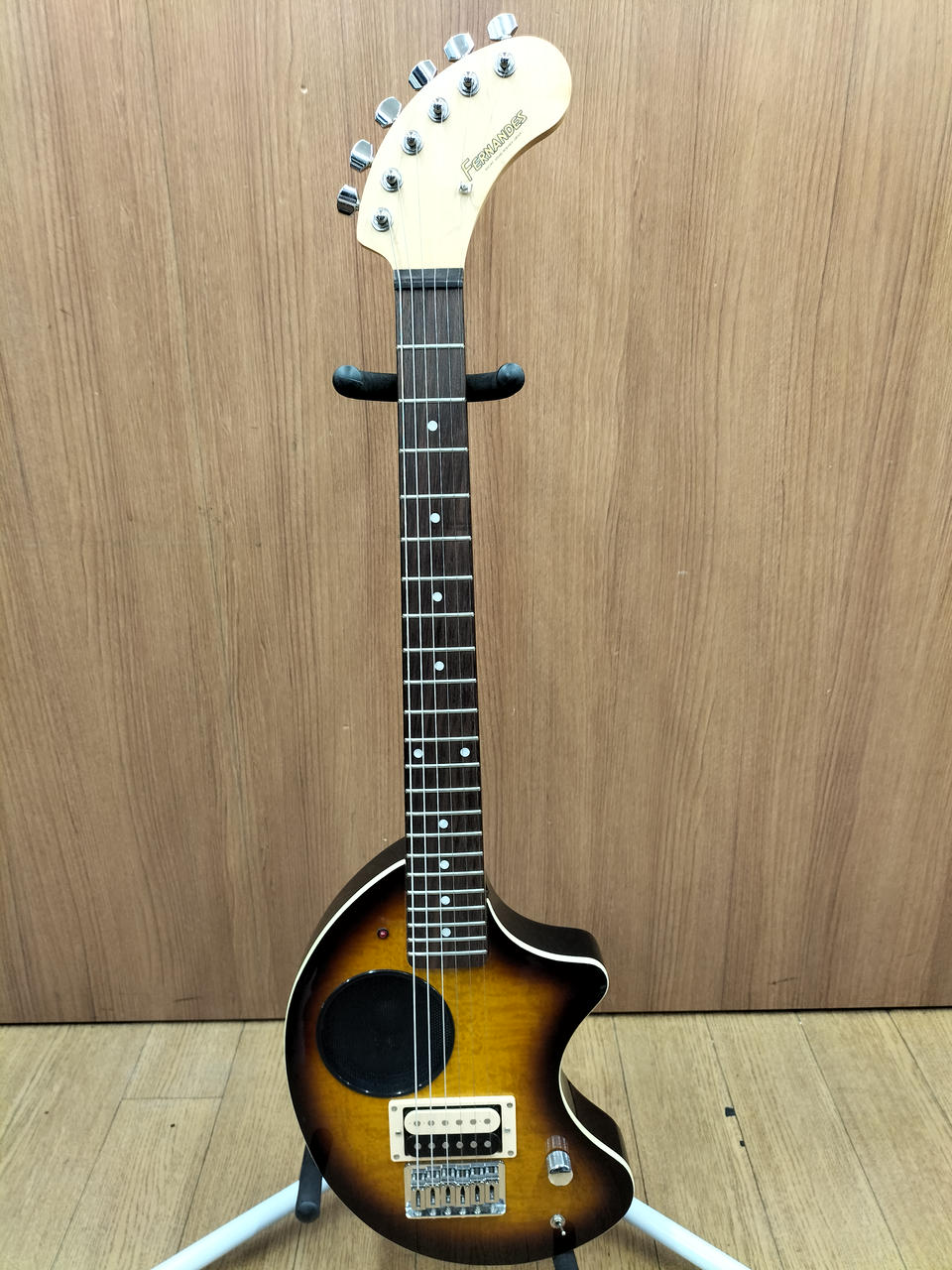 FERNANDESアンプ内蔵ギター フェルナンデス(FERNANDES)|アンプ内蔵ギター|HARDOFFオフモール