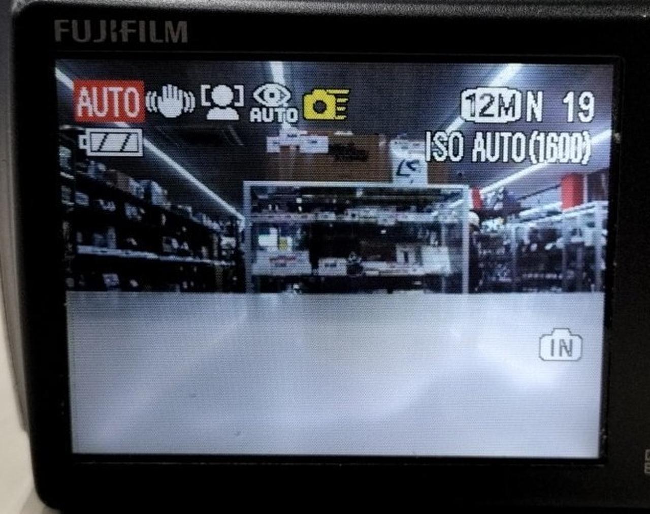 表示不良です。モヤ？出ます。