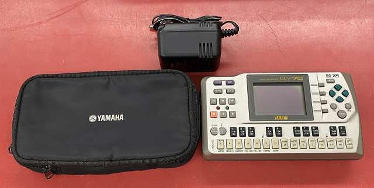 YAMAHA QY70 MIDI シーケンサー 本体 ACアダプター 説明書4冊 ヤマハ(YAMAHA)|YAMAHA QY70 シーケンサー|HARDOFFオフモール