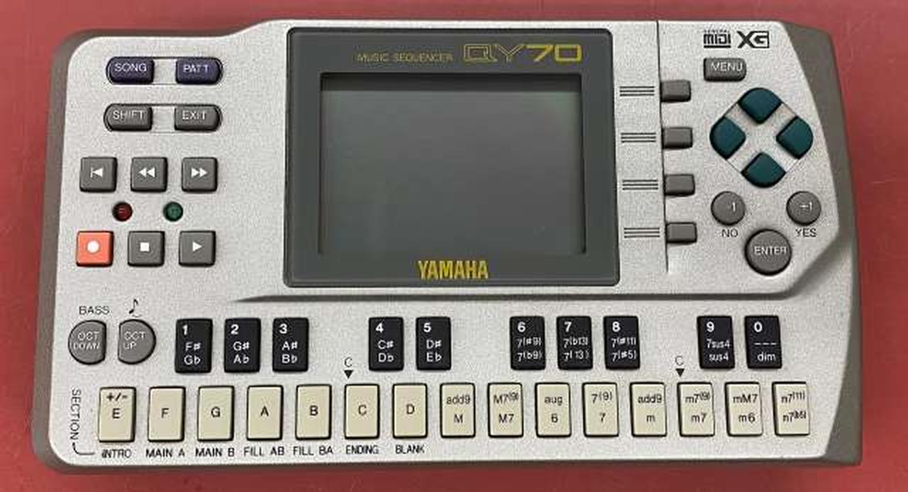 YAMAHA QY70 MIDI シーケンサー 本体 ACアダプター 説明書4冊 YAMAHA QY70