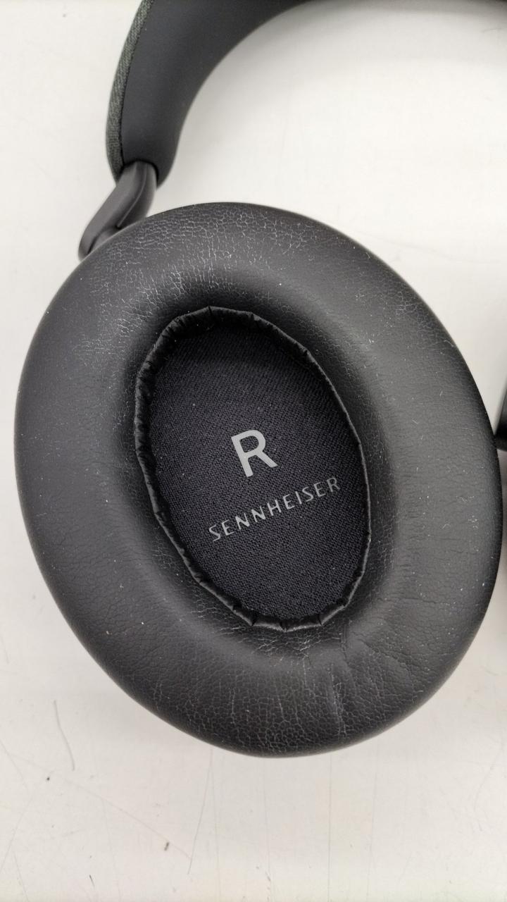 センバイザー SennheiserMomentum4Wireless ブラック ゼンハイザー(SENNHEISER)|ワイヤレスヘッドセット|HARDOFFオフ