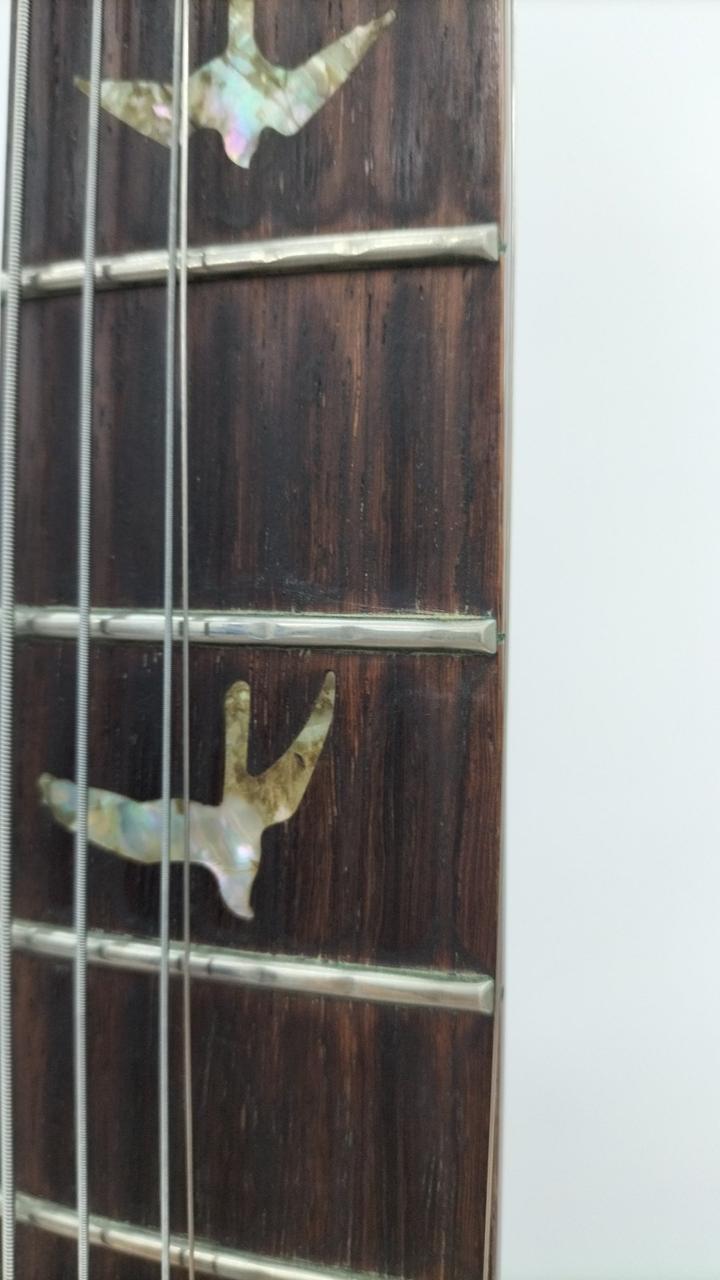 3-5フレット凹み