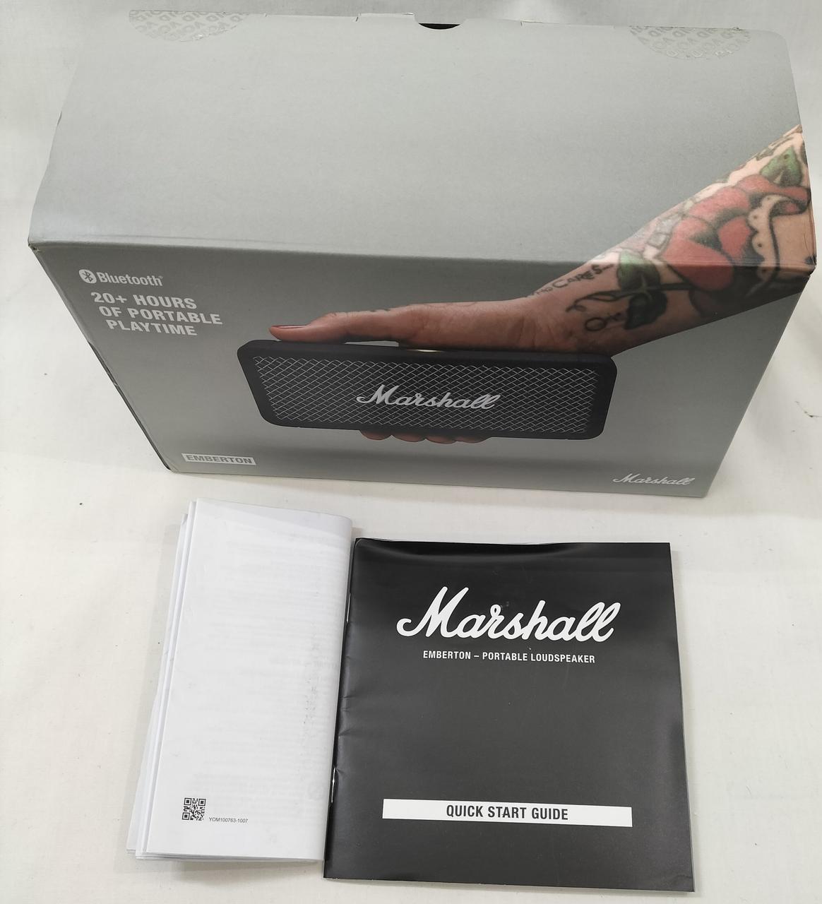 取説、折り目あります。