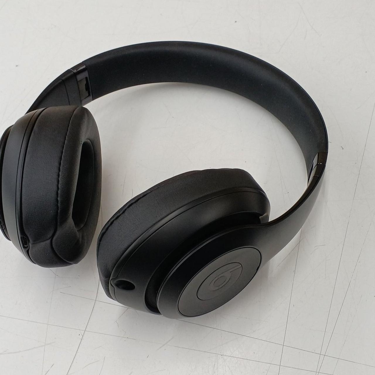 BEATS 型番：BEATS STUDIO3 WIRELESS MX3X2PA ヘッドホン ヘッドホン