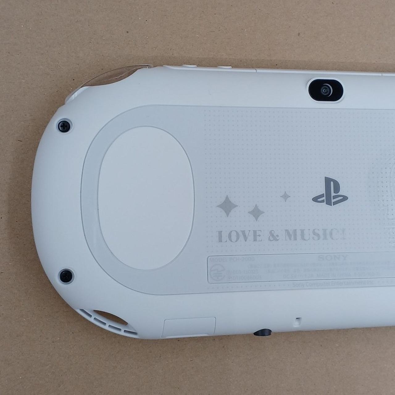 【PSVita】ガンダムブレイカー仕様 PCH-2000 ジャンク PSVita】ガンダムブレイカー仕様 PCH-2000 ジャンク PSVita