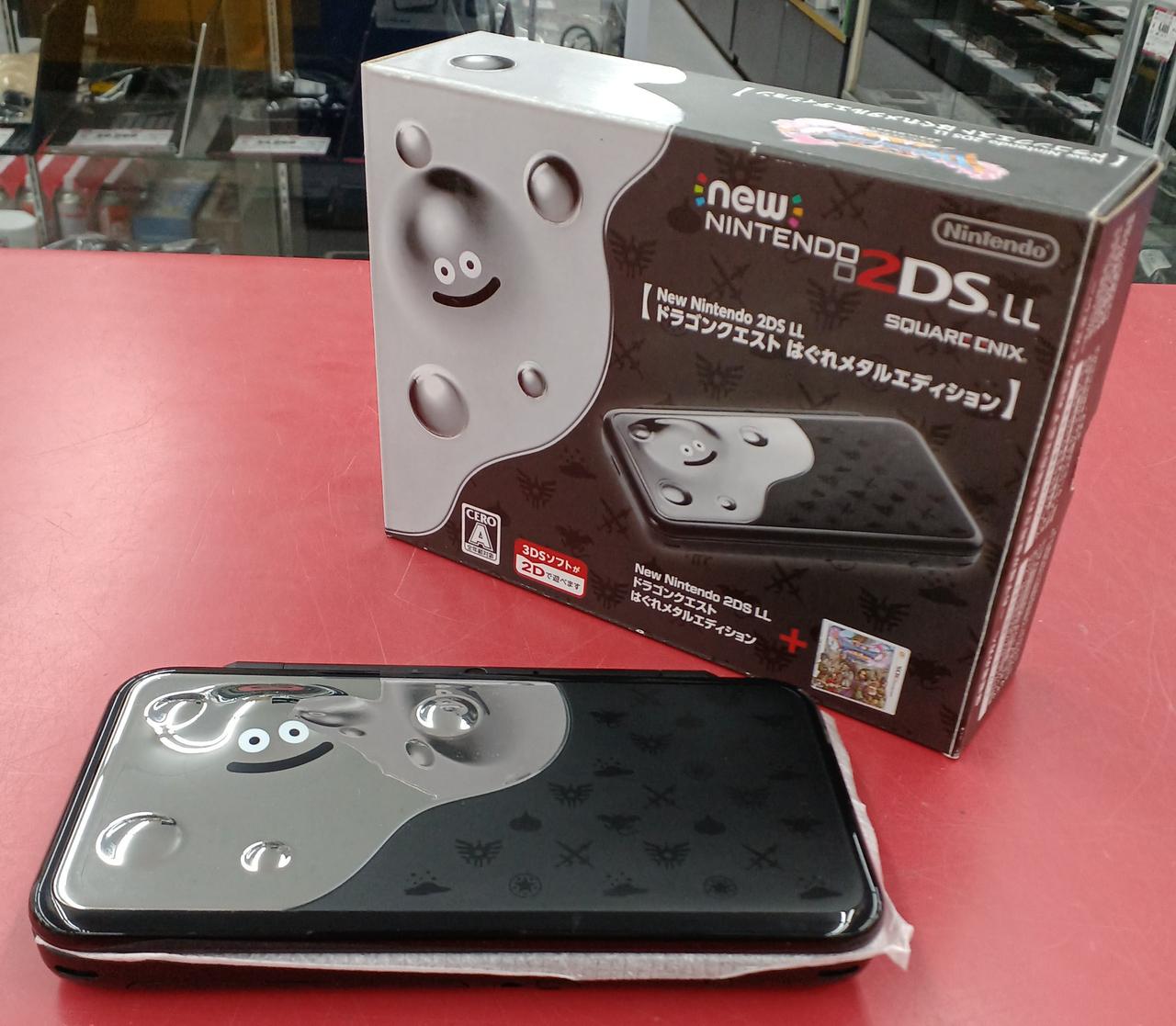 Nintendo 他ゲーム機本体 DS LL ドラクエハグレメタルエディション New