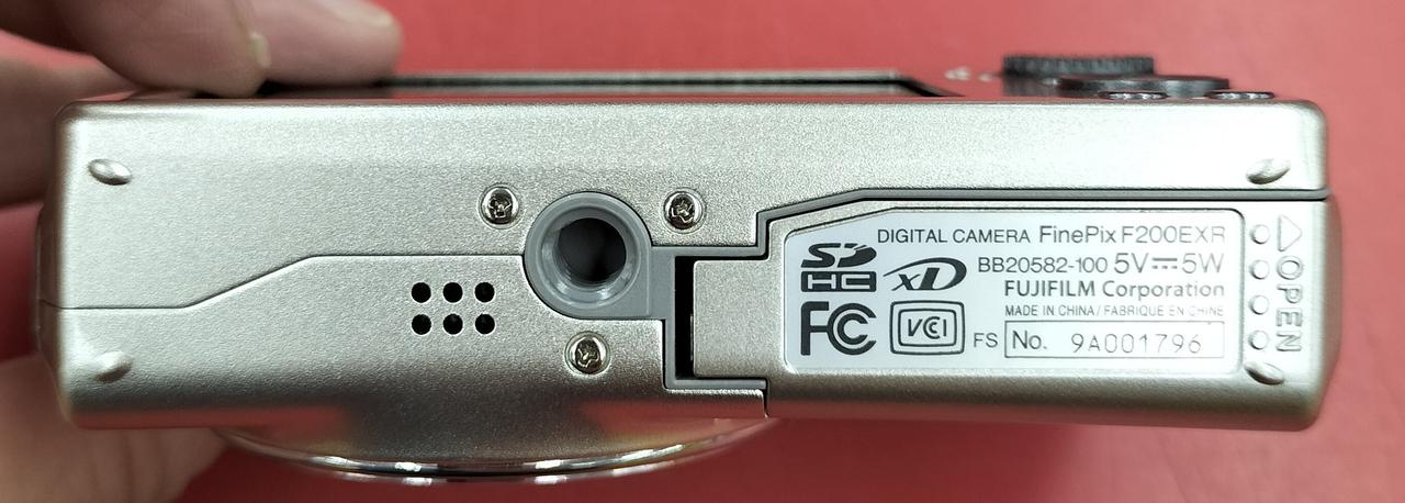 【最終価格です‼】FUJIFILM デジタルカメラ &デジタルカメラ袋 最終価格です‼】FUJIFILM デジタルカメラ &デジタルカメラ袋