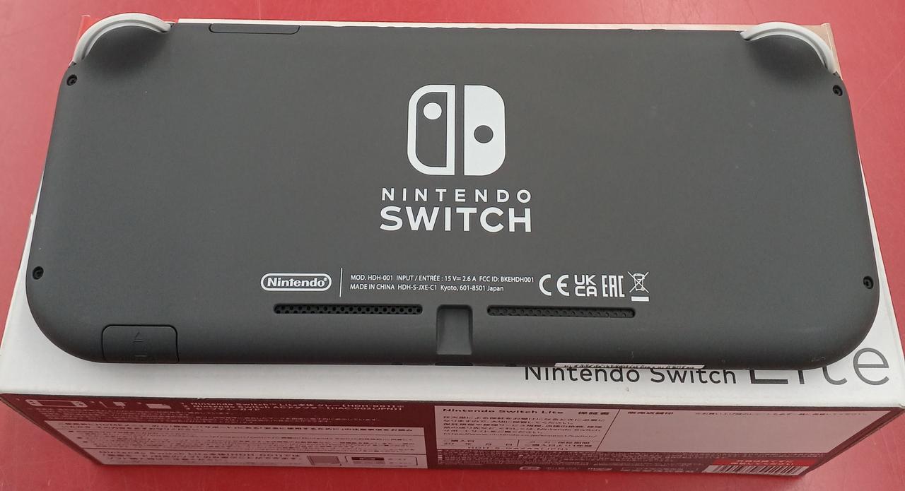 SWITCH LITE