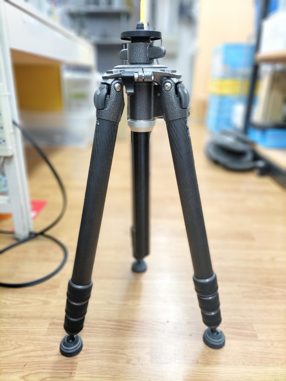 GITZO G417　三脚 GITZO G417 三脚 ユーシートレード│GITZO G417 4型4段大型