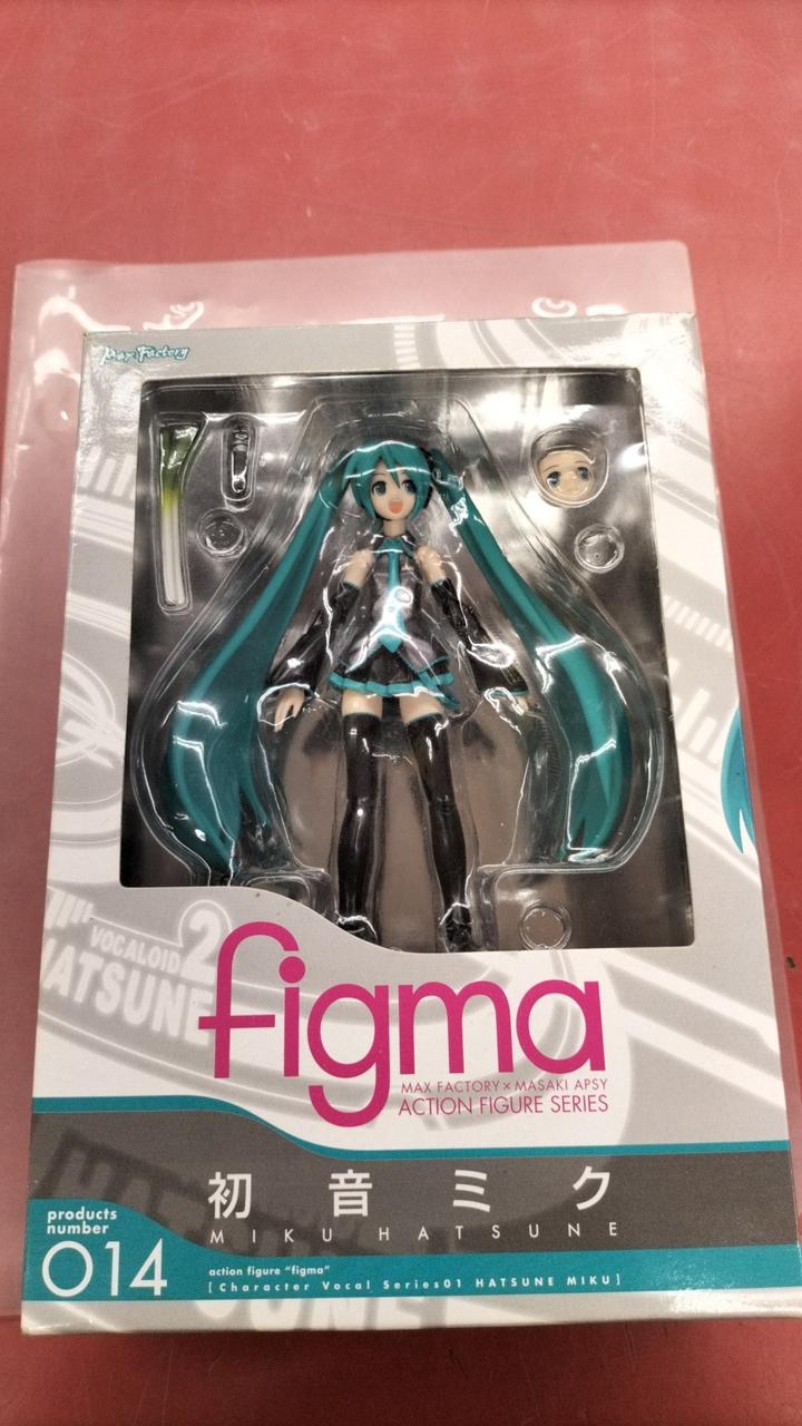 figma 014 初音ミク グッドスマイルカンパニー フィギュア