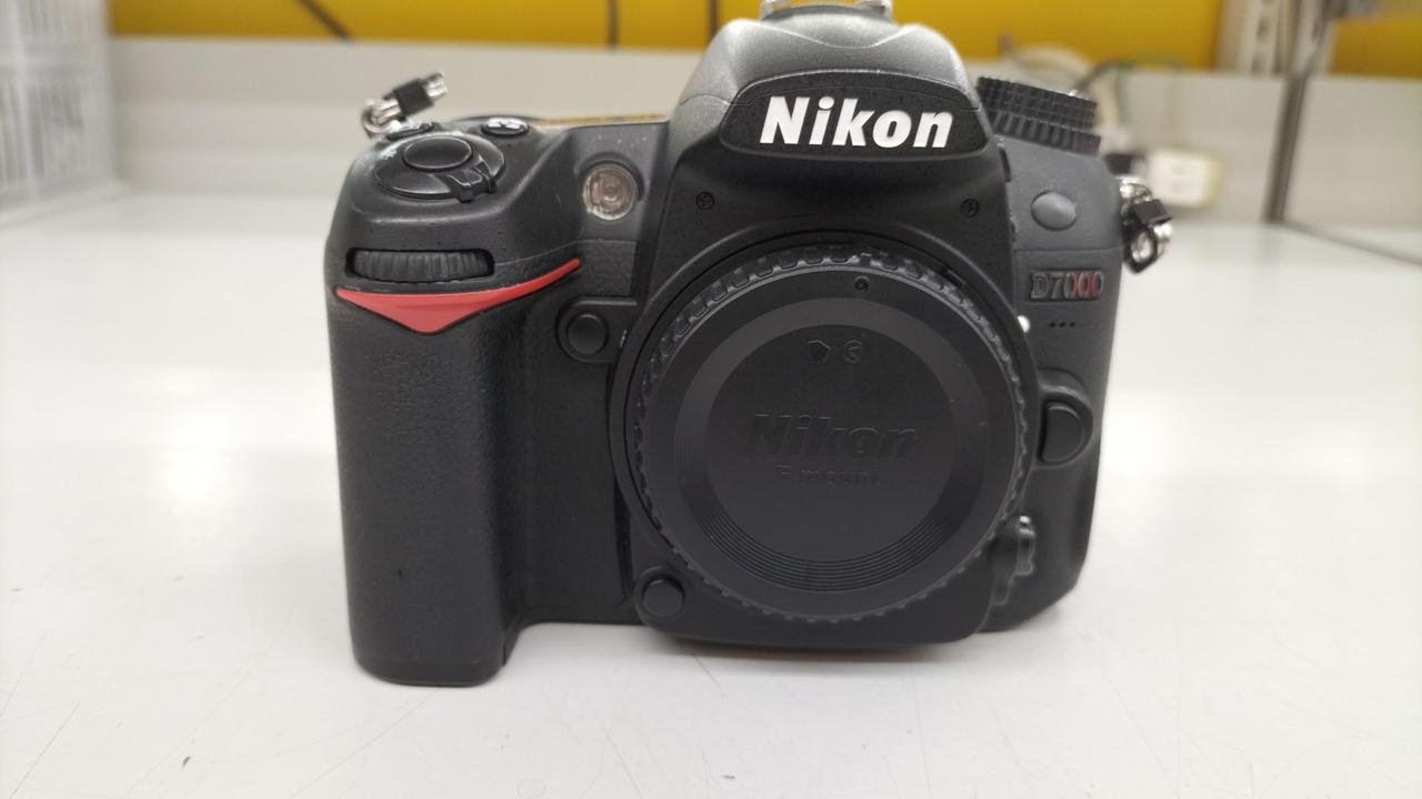 日曜日セール‼️Nikon D7000 デジタル一眼レフカメラ　作動⭕️ ニコンD ニコン Nikon D7000 AF-S 18-55mm VR 標準 レンズセット