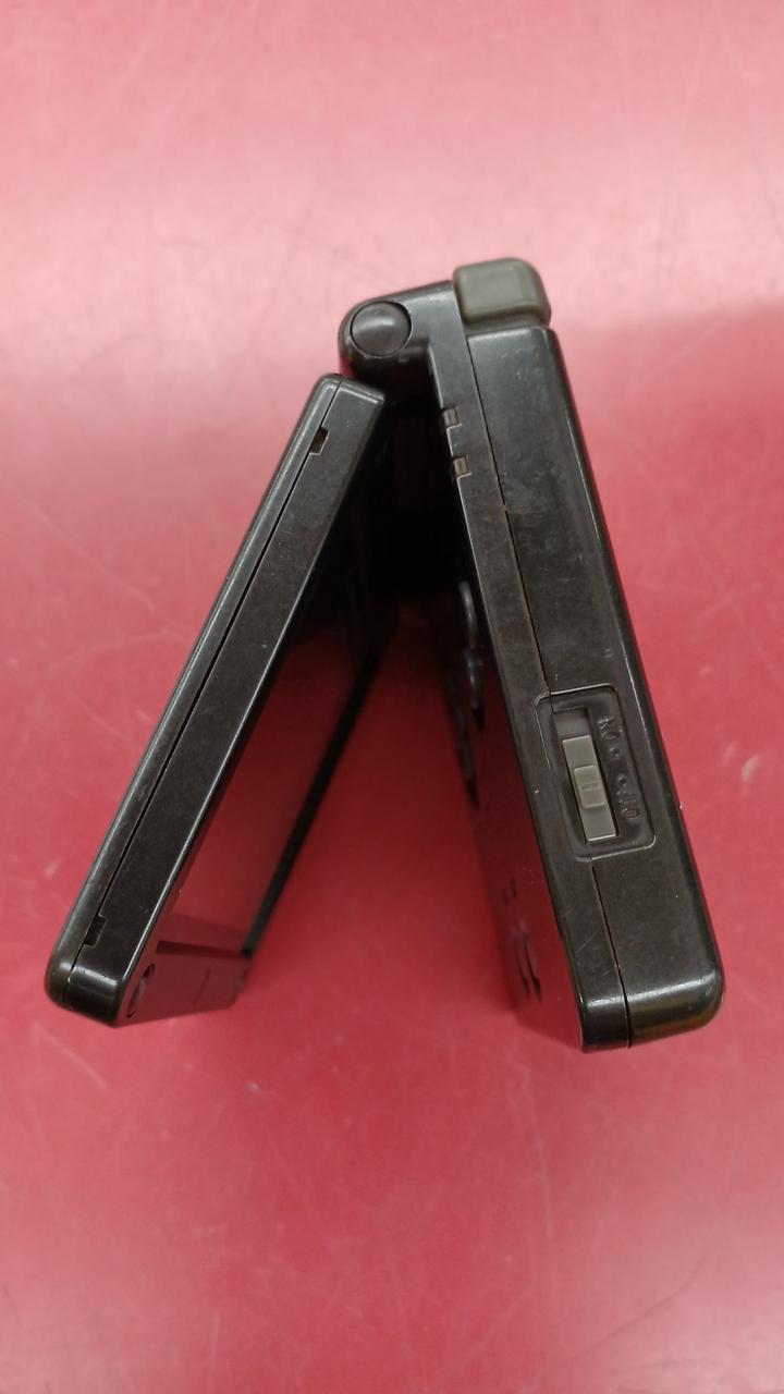 電源スイッチ効きが悪いです。