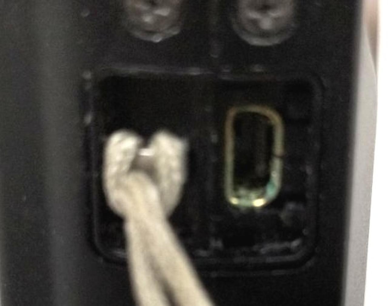 フタは外されてます。