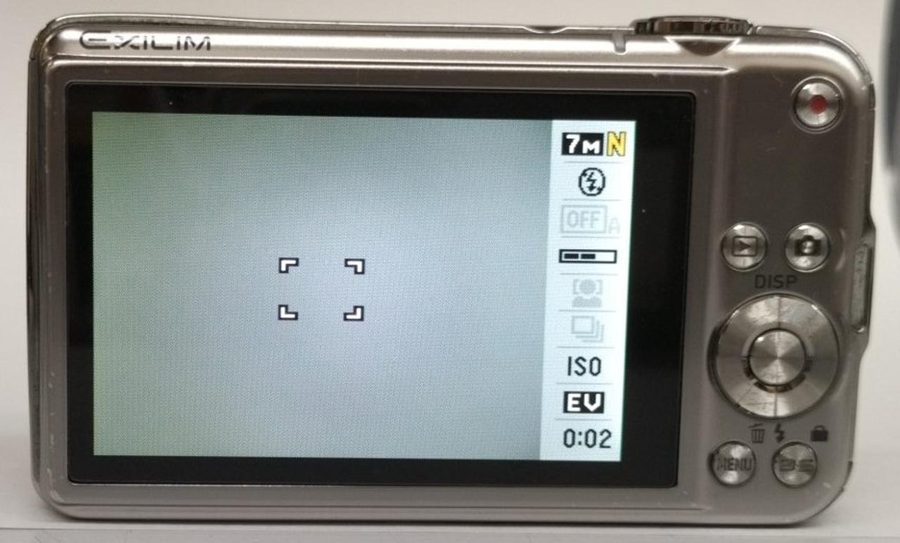 液晶黄ばみあり