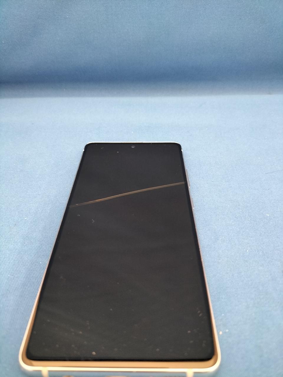 画面にヒビがあります