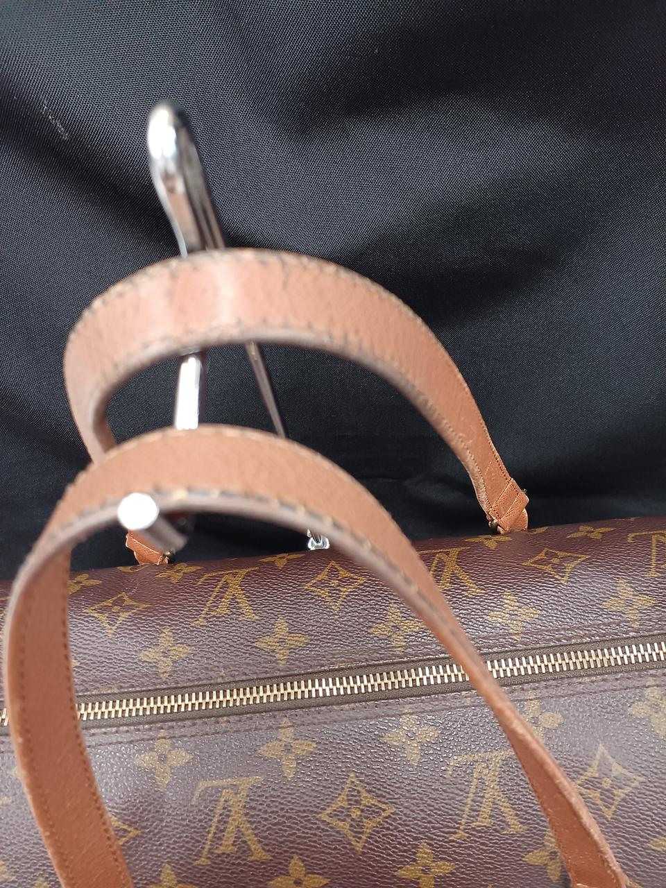 ハンドル裏黒ずみあります