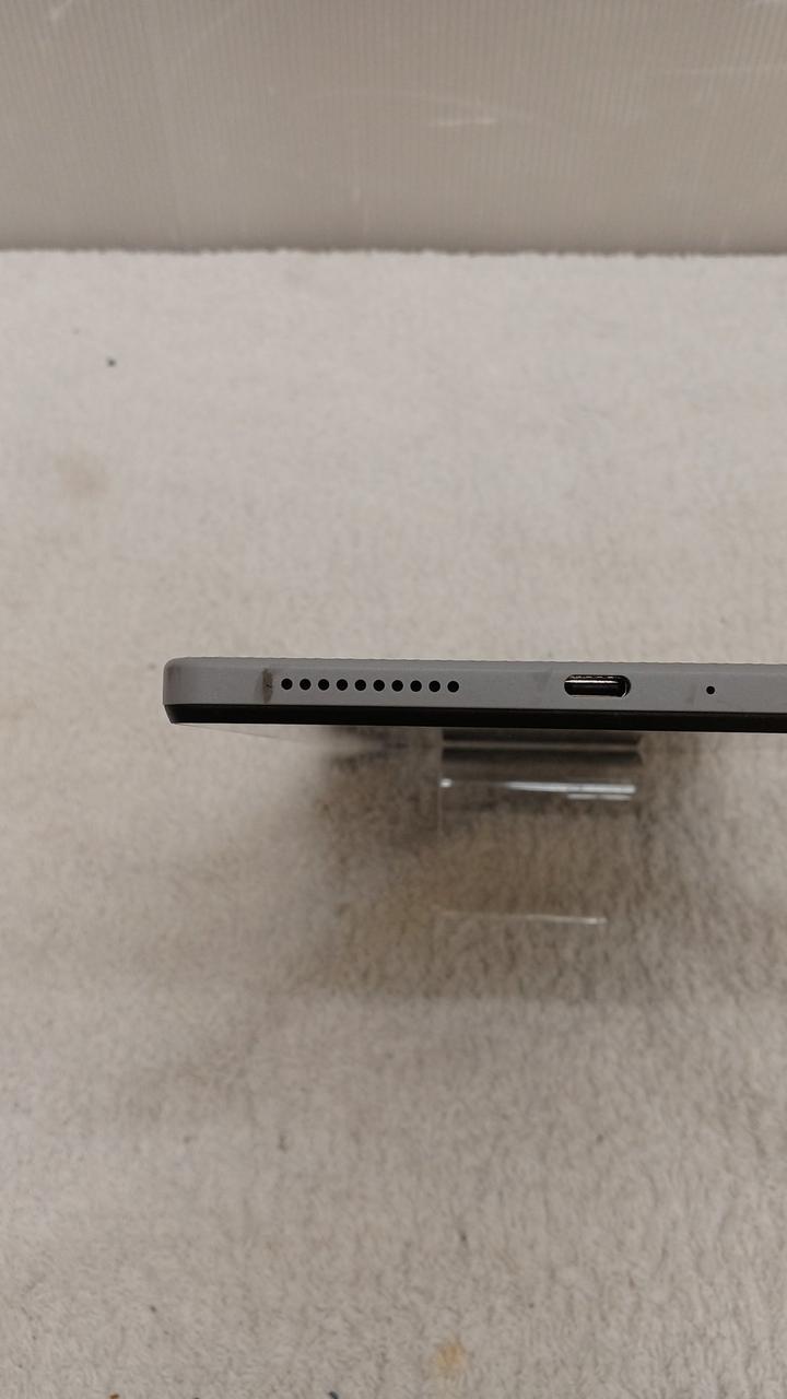 スピーカー付近汚れあり