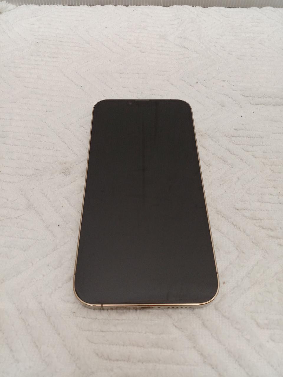 液晶左下少し傷有り