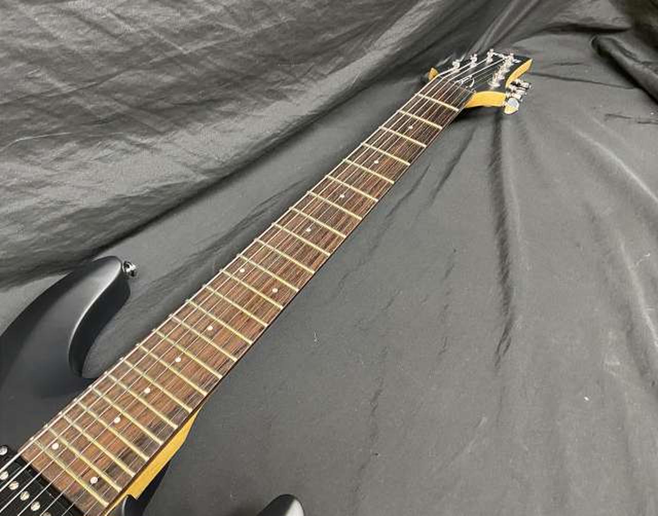 エレキギター ブラック 未完成 フォレストシェイプ スルーネック? 弦楽器 エレキギター ブラック 未完成 フォレストシェイプ スルーネック