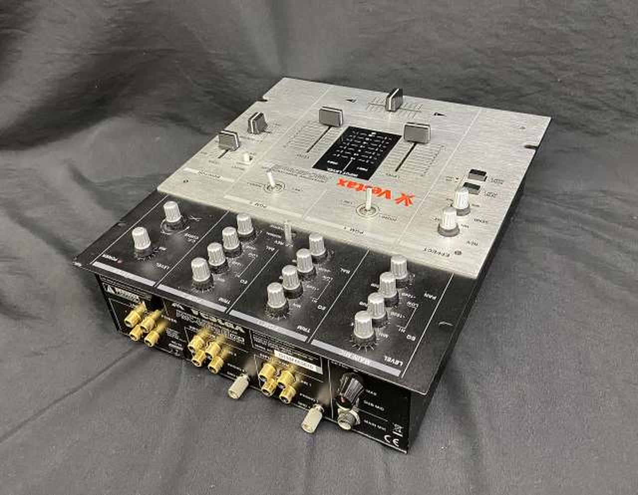 ベスタクス(VESTAX)|【クラブの現場で多用される定番商品】DJミキサー