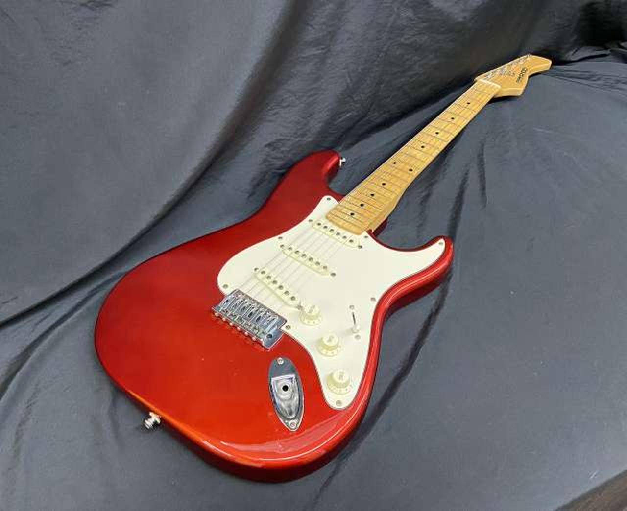 フェルナンデス　エレキギター　2000モデル　使用頻度少　美品　現状品 フェルナンデス エレキギター 2000モデル 使用頻度少 美品 現状