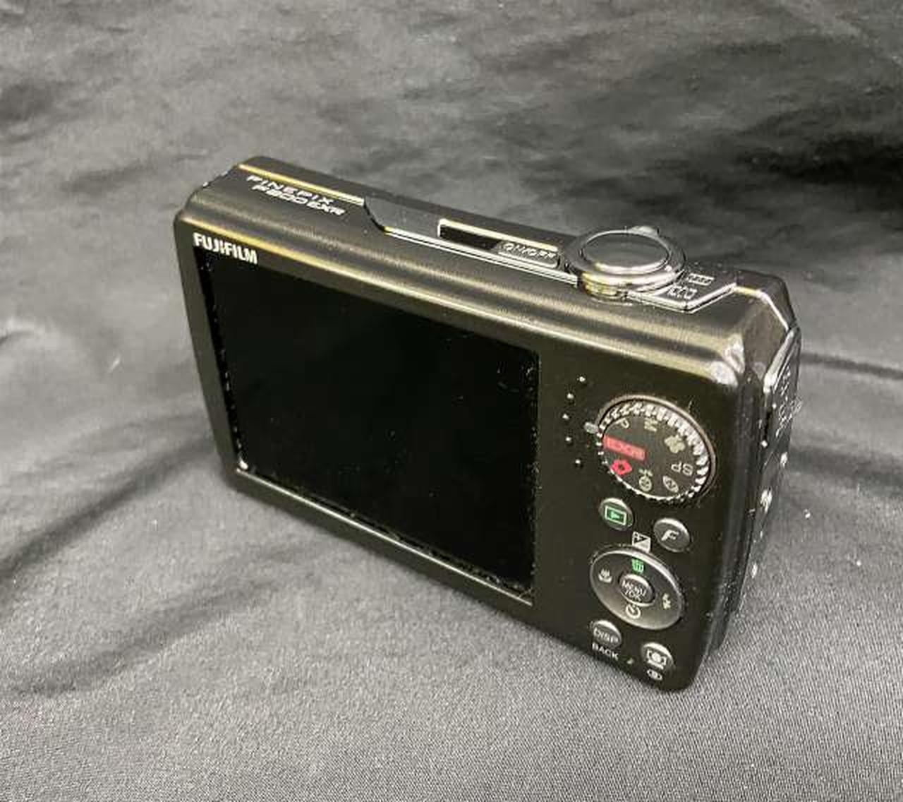 富士フィルム F200EXR ブラック コンパクトデジタルカメラ 中古】FUJIFILM 富士フイルム FINEPIX F200 EXR ブラック