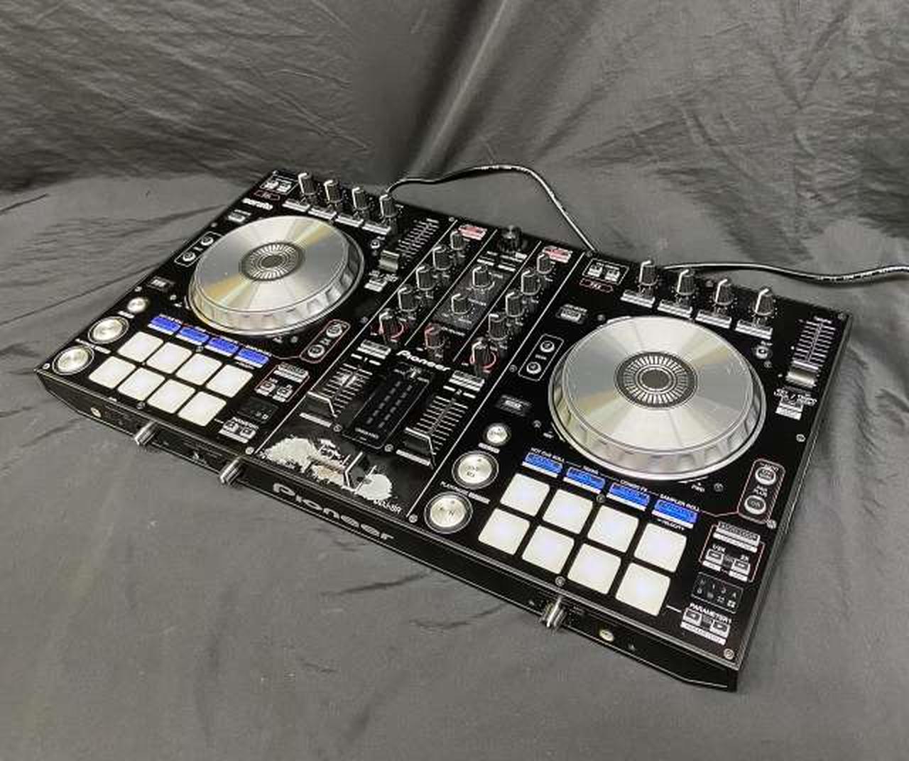 Pioneer DJ-SR コントローラー本体箱入り・少々難あり Pioneer DJ-SR コントローラー本体箱入り・少々難あり Pioneer