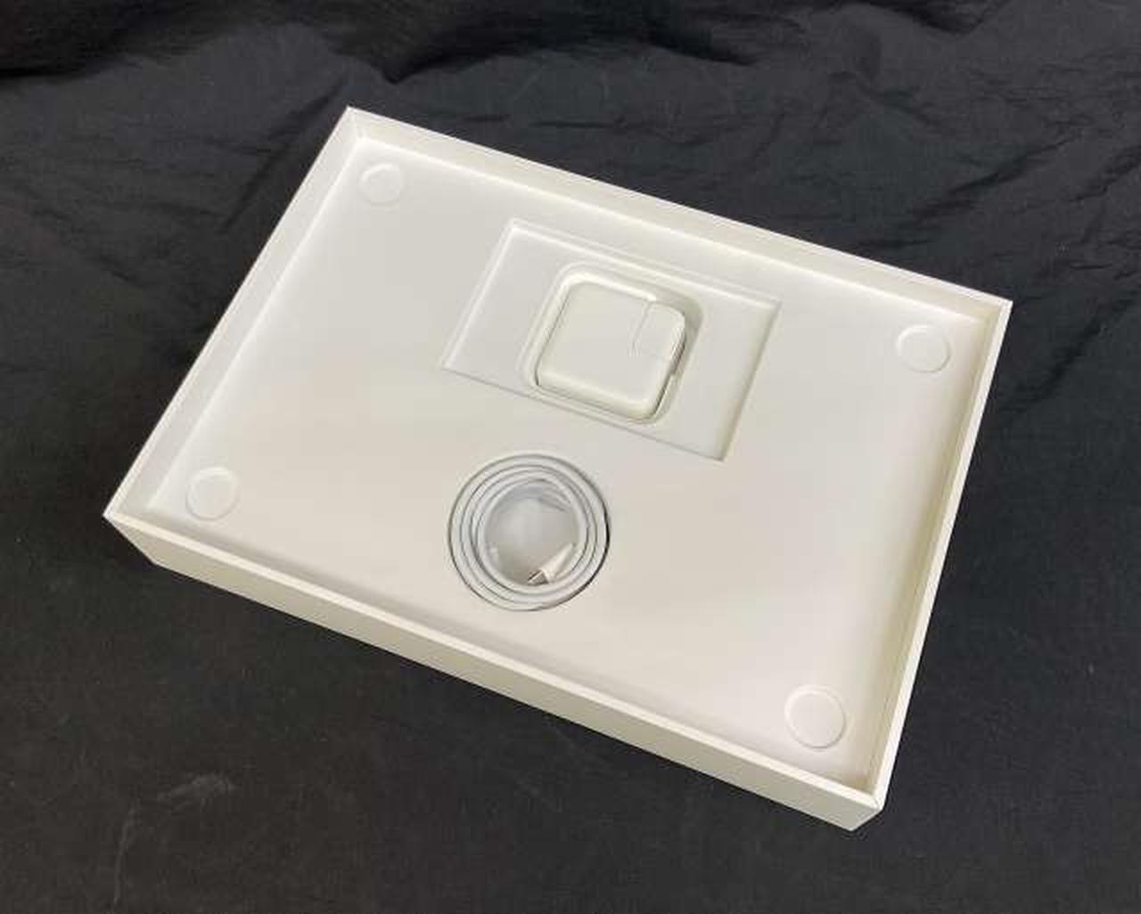 アップルコンピュータジャパン(APPLE)|【美品!!充放電回数27回 アップルコンピュータジャパン(APPLE)|【美品!!充放電回数27回