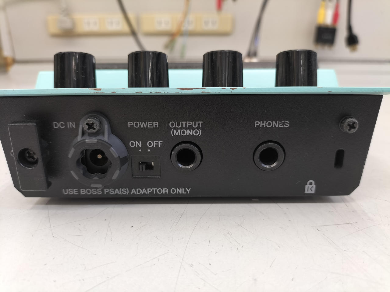 配信機器・PA機器・レコーディング機器 Roland R-0 8チャンネル・ポータブル・レコーダー&ミキサー発売 :: ニュース